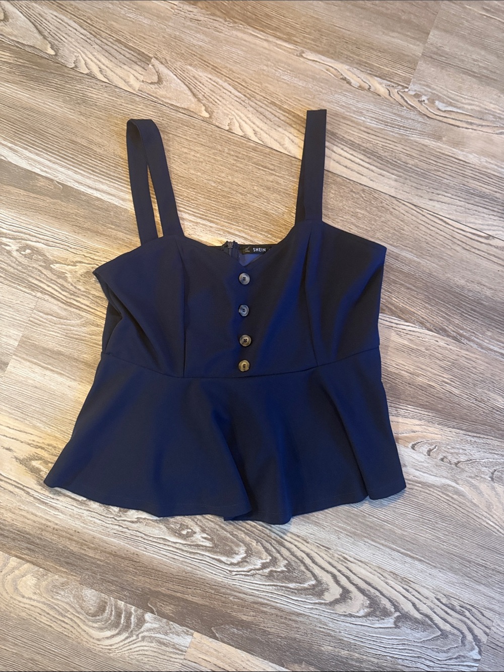 SHEIN Black Peplum Button-Front Cami